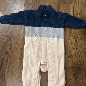 Gap Sweater One Piece 12-18 Month
